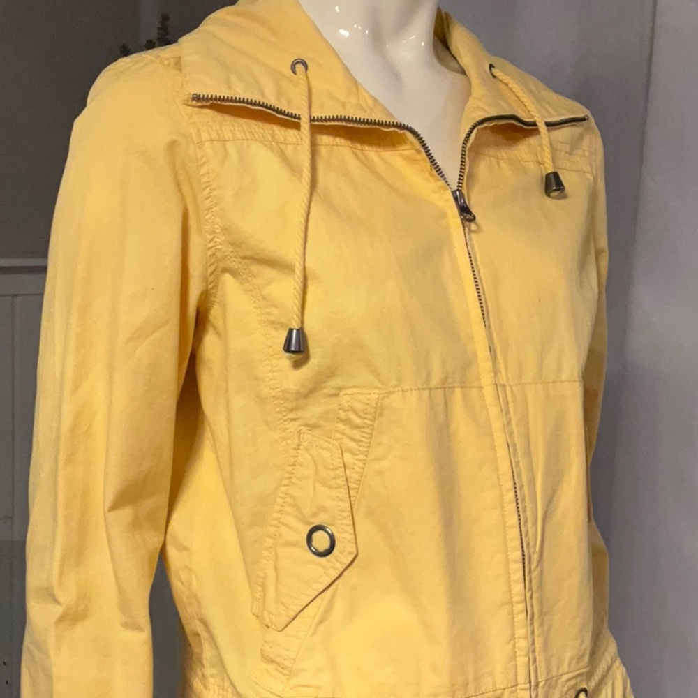 Natural Refections yellow jacket - Picture 2 of 8